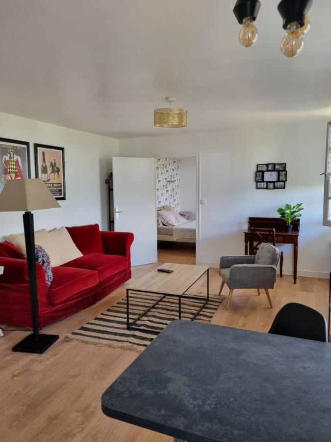 Location saisonnière appartement situé à Saumur Exterior foto